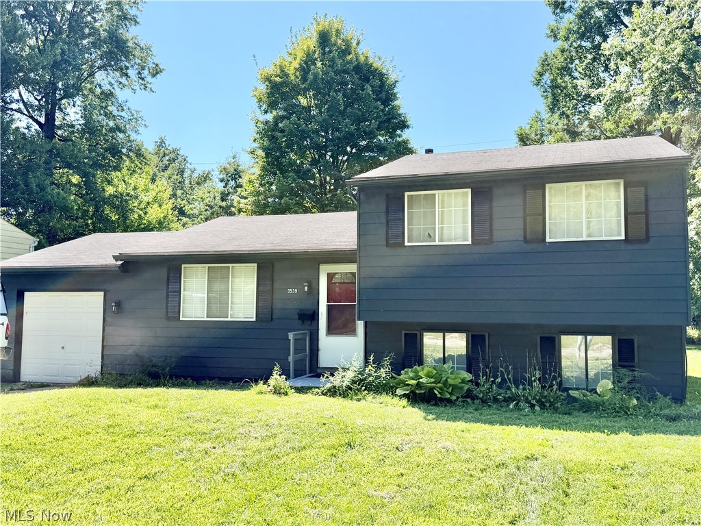 3539 Dunstan Drive NW