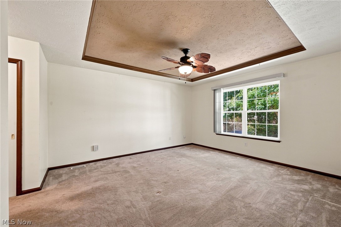 37 Community Drive Property Photo 23