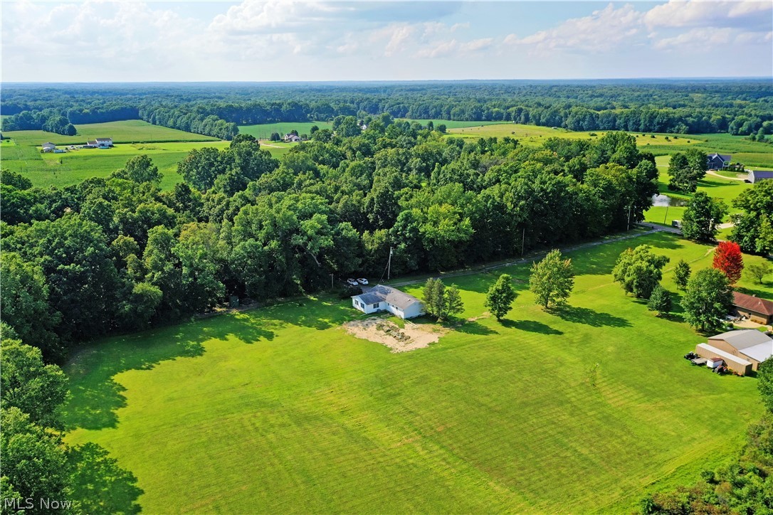 17285 Mock Road Property Photo 3