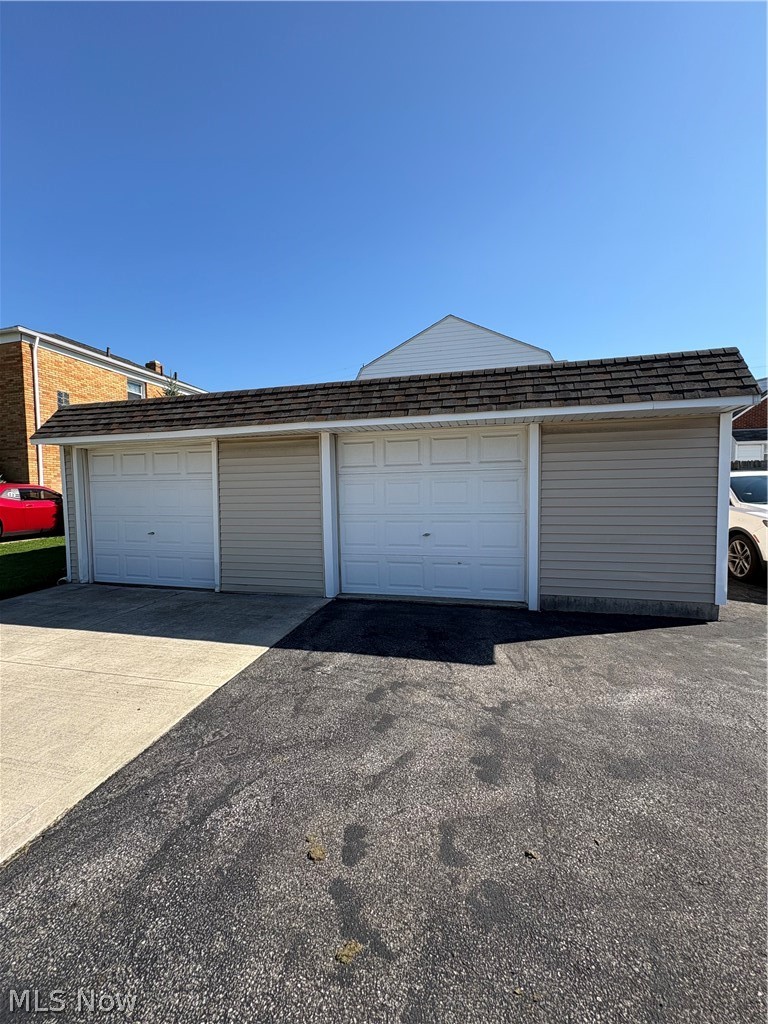 5255 State Road Property Photo 13