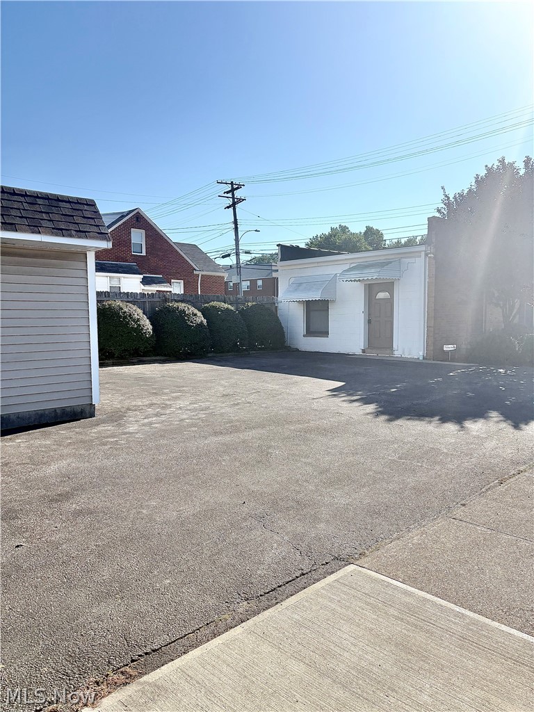 5255 State Road Property Photo 18