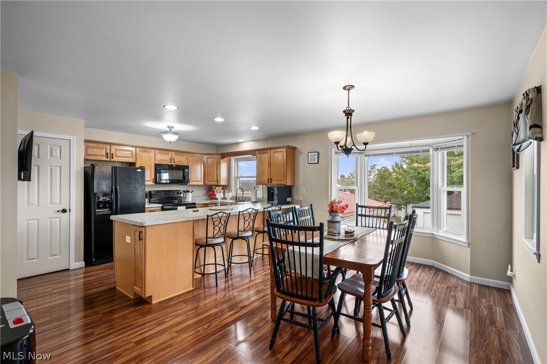 3716 Hanlin Way Property Photo 10
