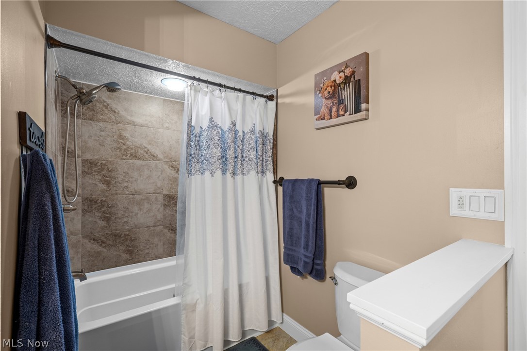 3716 Hanlin Way Property Photo 17