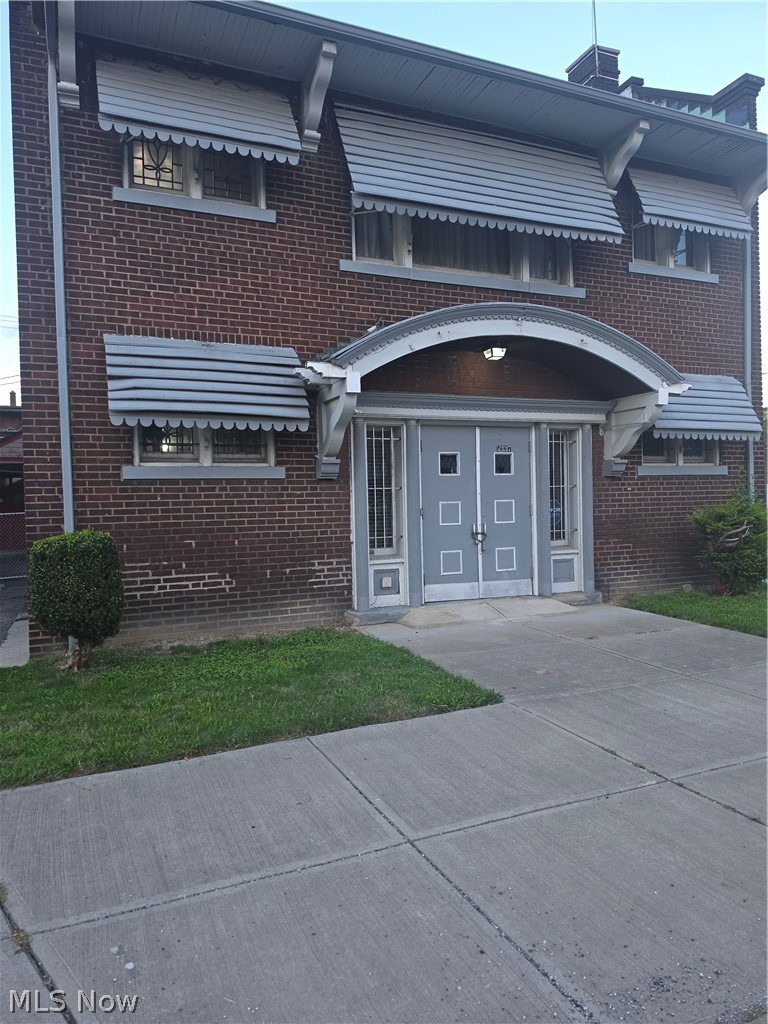 5337 Dolloff Road Property Photo 1