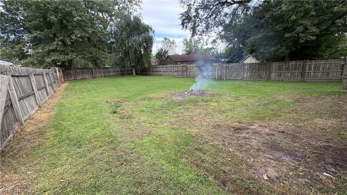 480 N Leavitt Road Property Photo 11