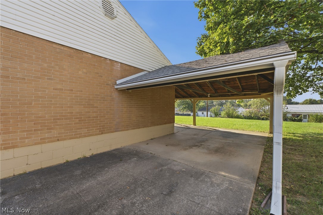 2425 Regentview Street Ne Property Photo 29