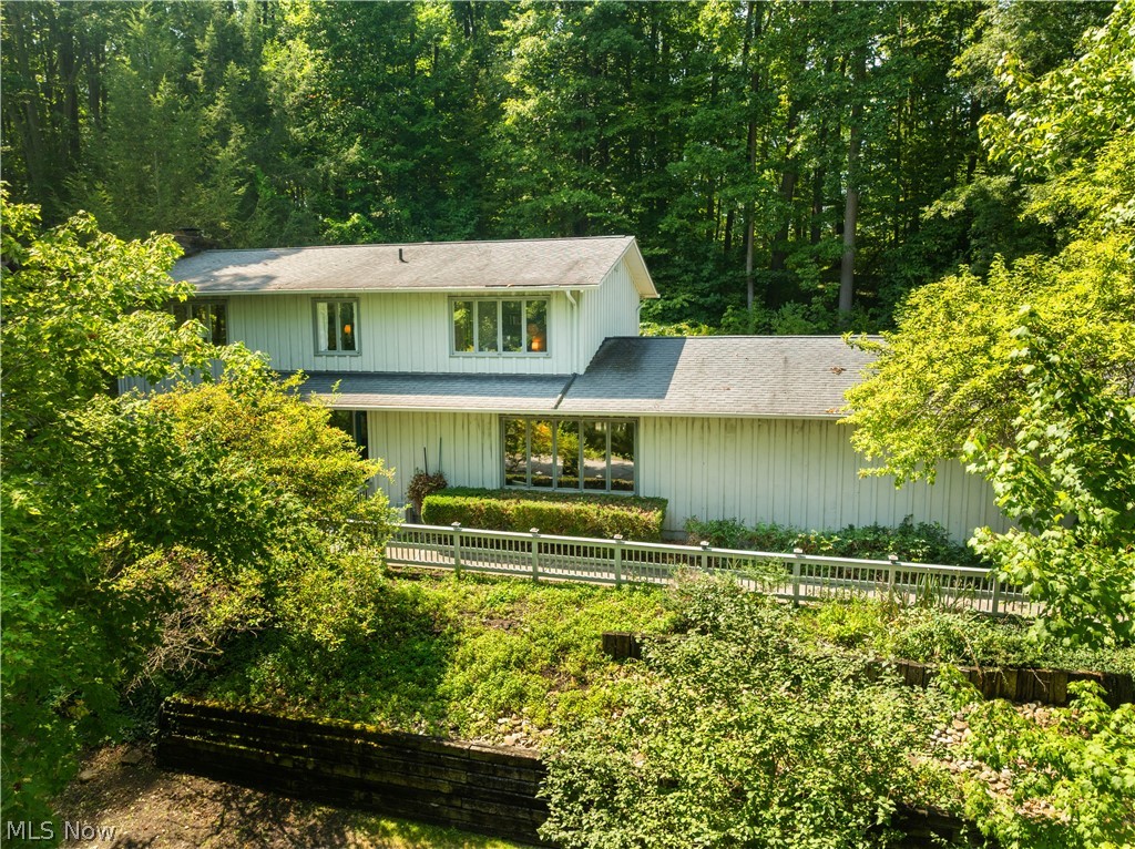 7671 W Lake Boulevard Property Photo 4