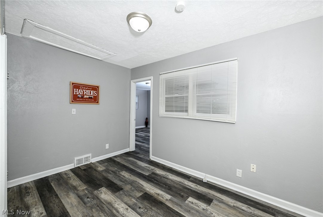 1376 Seward Avenue Property Photo 9
