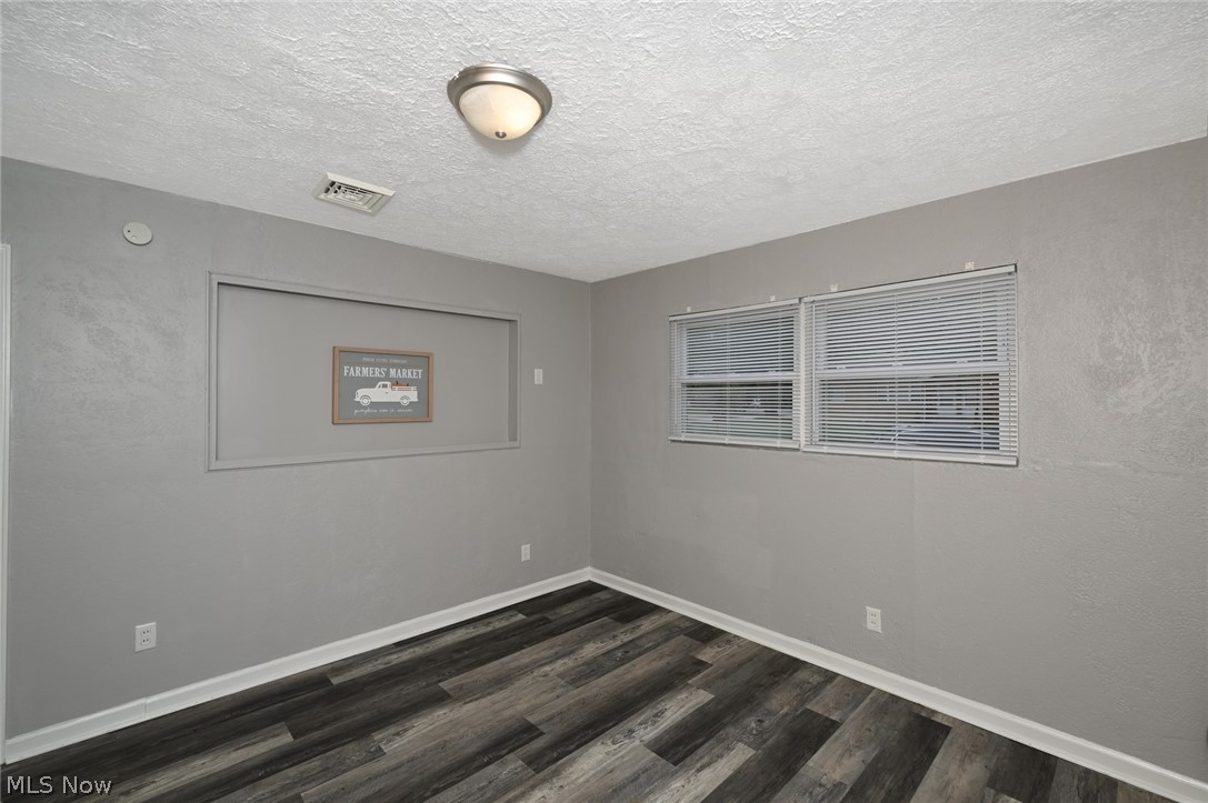 1376 Seward Avenue Property Photo 14