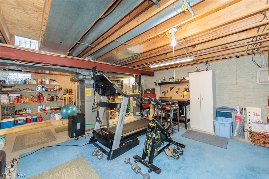 316 Crestview Drive Property Photo 39