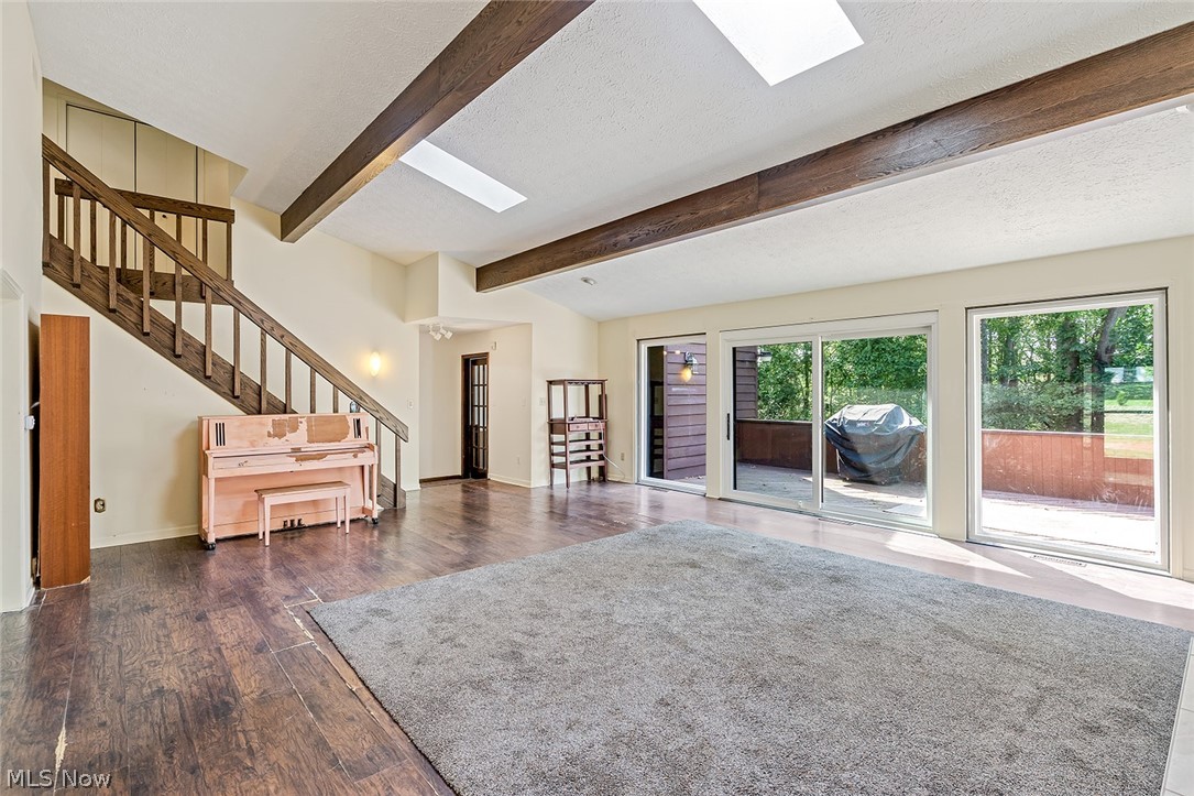 4468 Devonshire Drive C Property Photo 3
