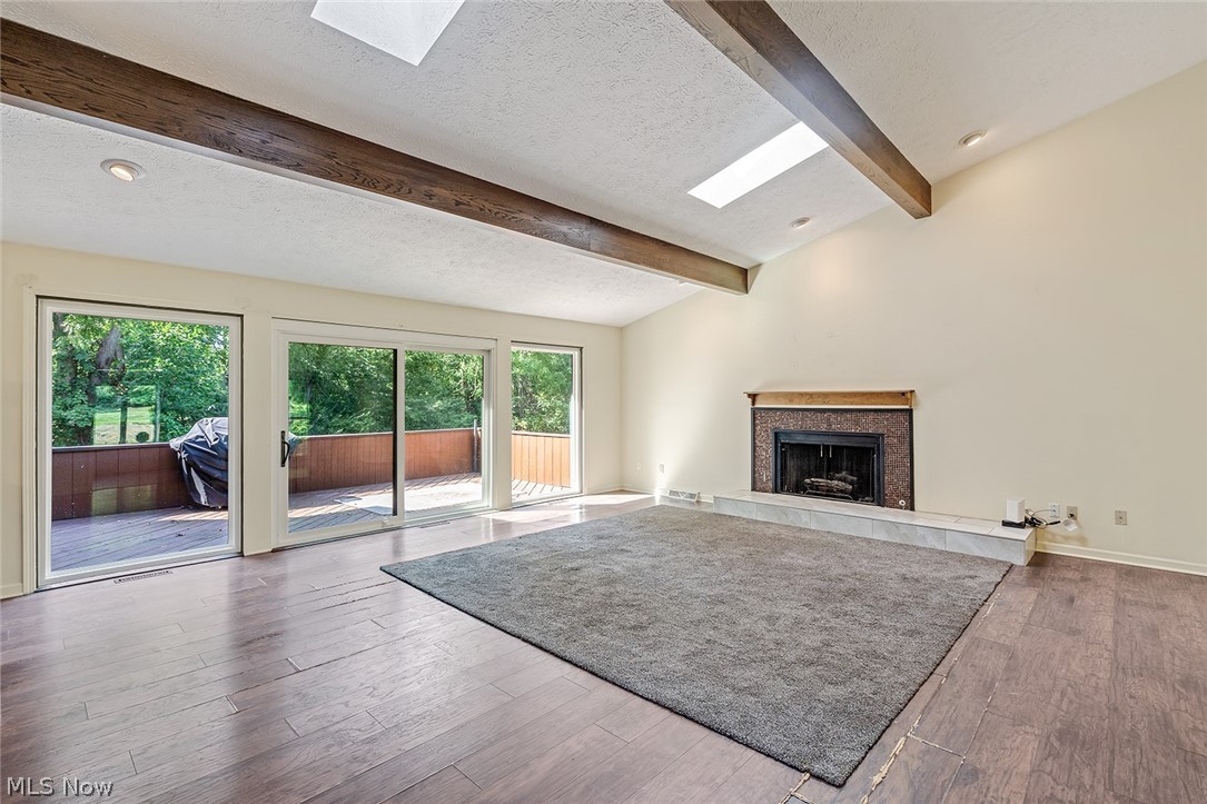 4468 Devonshire Drive C Property Photo 4