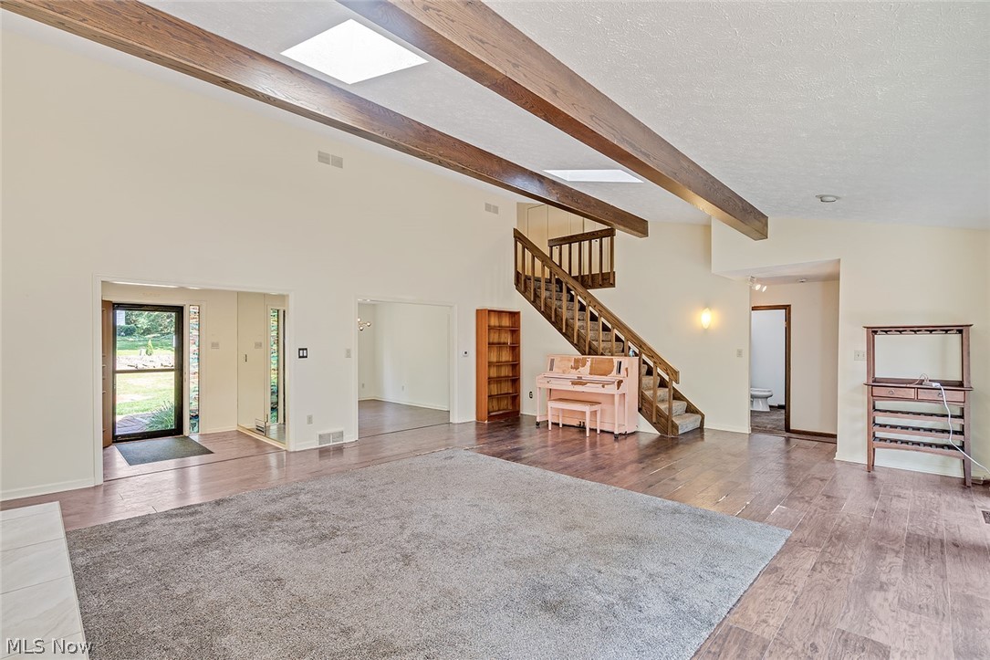 4468 Devonshire Drive C Property Photo 5