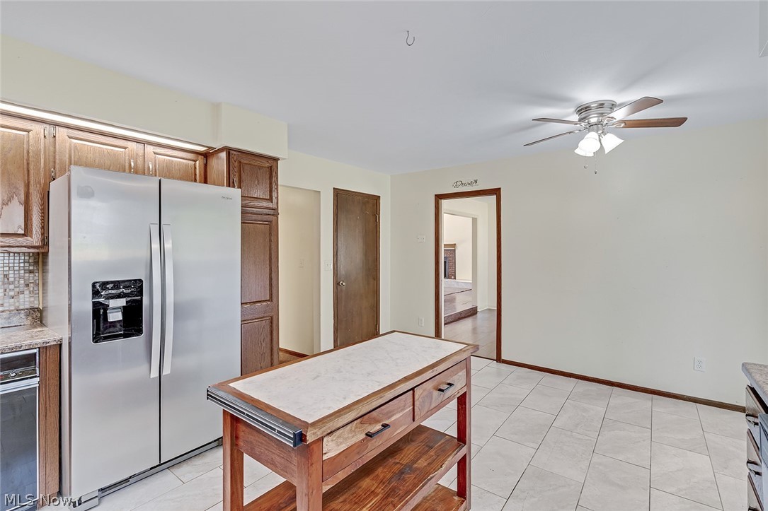 4468 Devonshire Drive C Property Photo 11