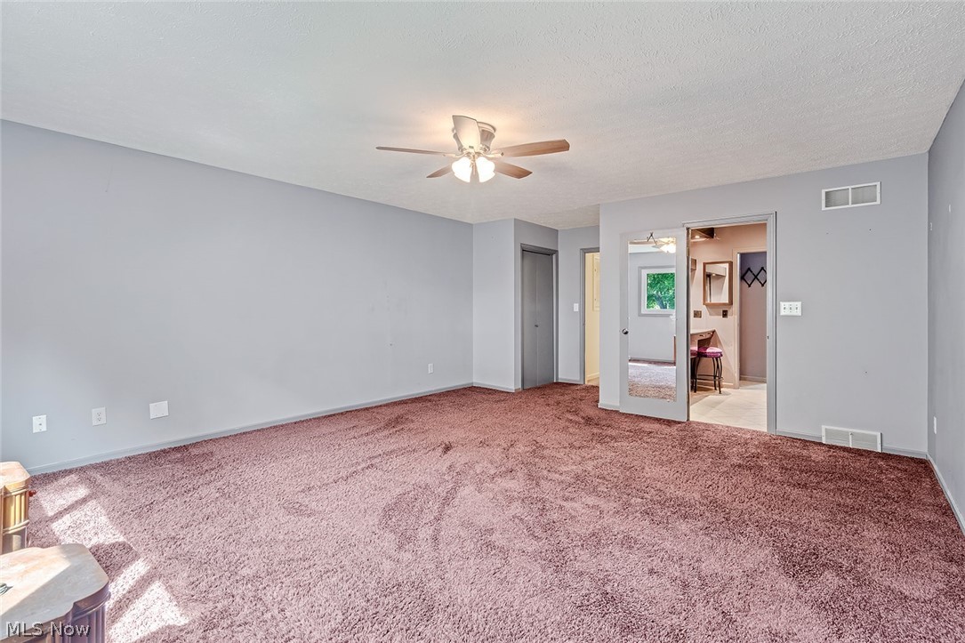 4468 Devonshire Drive C Property Photo 23