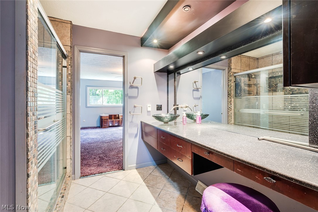4468 Devonshire Drive C Property Photo 26