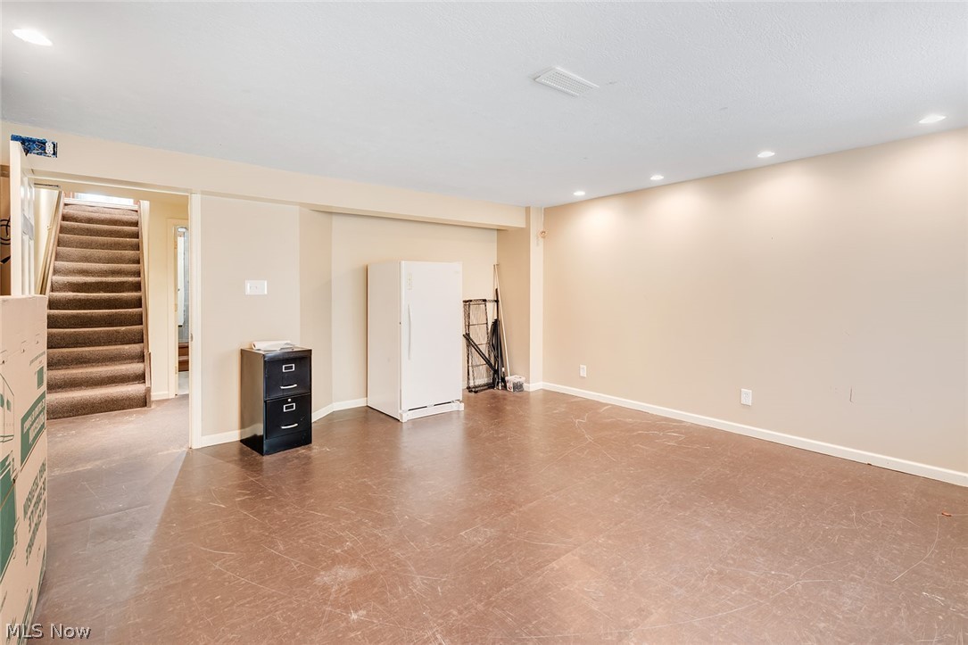 4468 Devonshire Drive C Property Photo 29