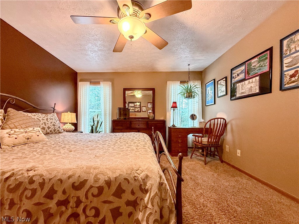 100 Pondview Circle Property Photo 15
