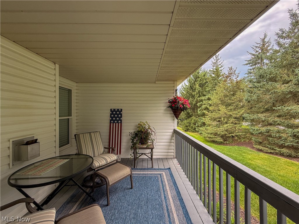 100 Pondview Circle Property Photo 25