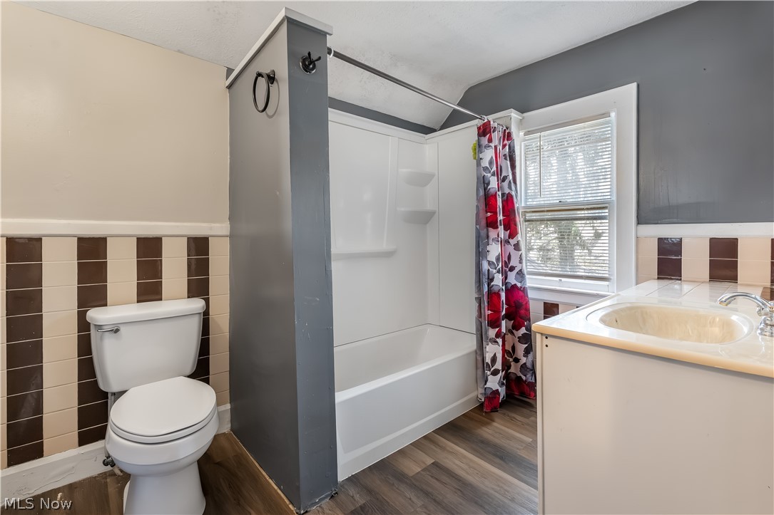 4303 Birchwood Avenue Property Photo 19