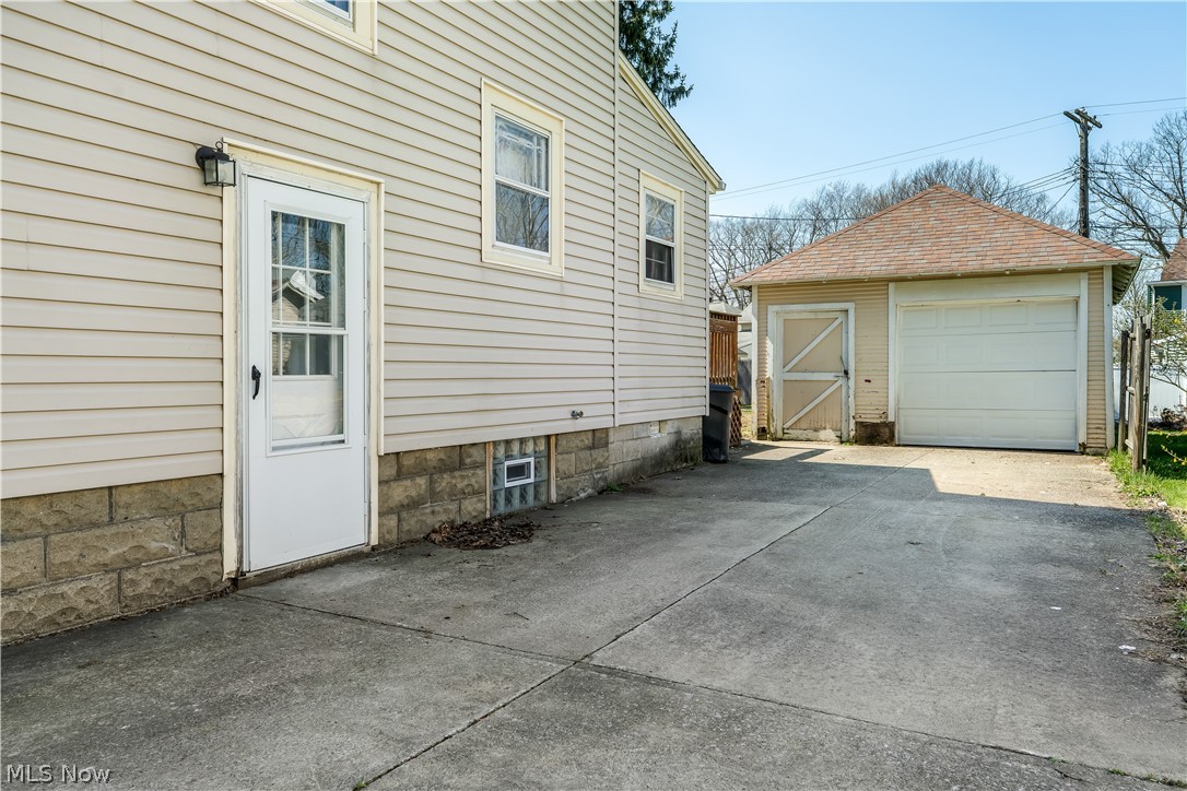 4303 Birchwood Avenue Property Photo 26