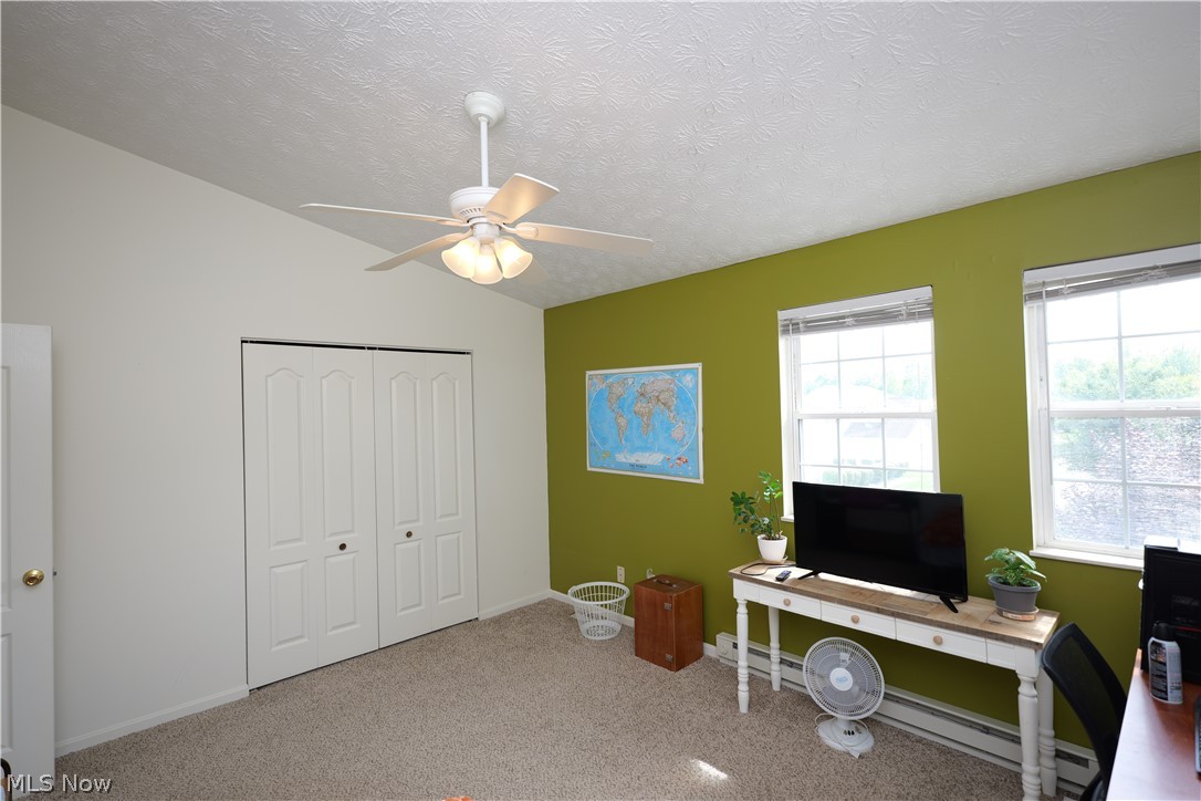 601 E Western Reserve Road Property Photo 15