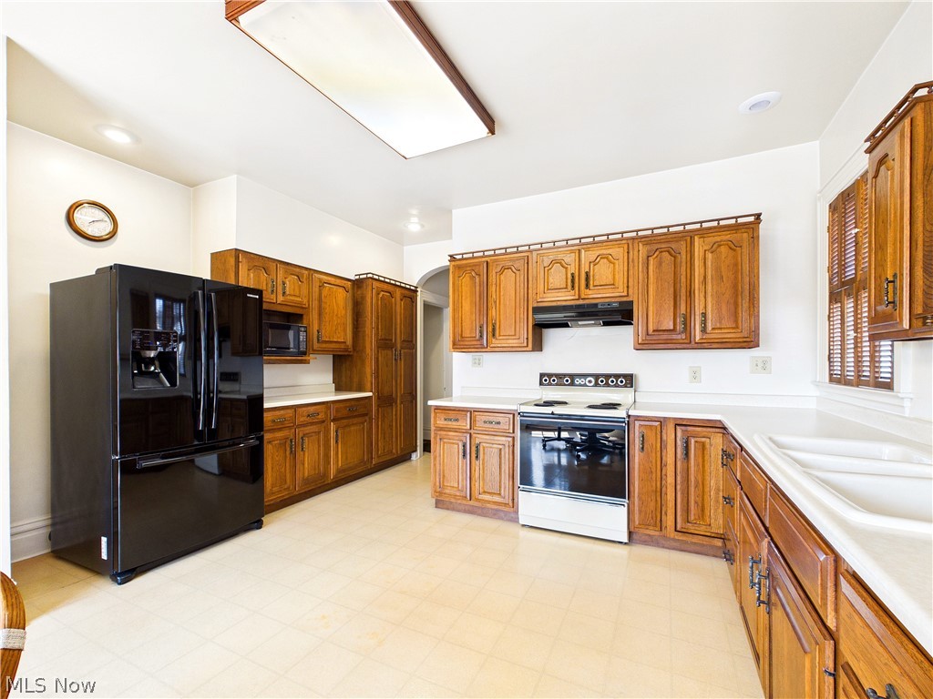 1007 Campus Drive Property Photo 19