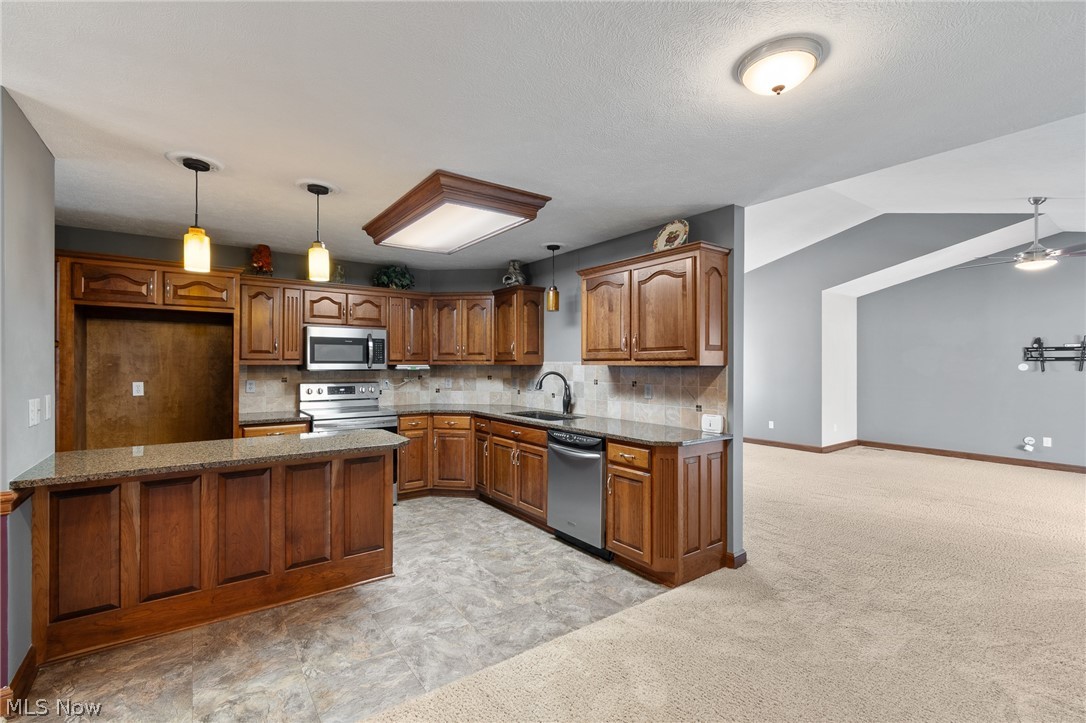 860 Arroyo Drive Property Photo 23