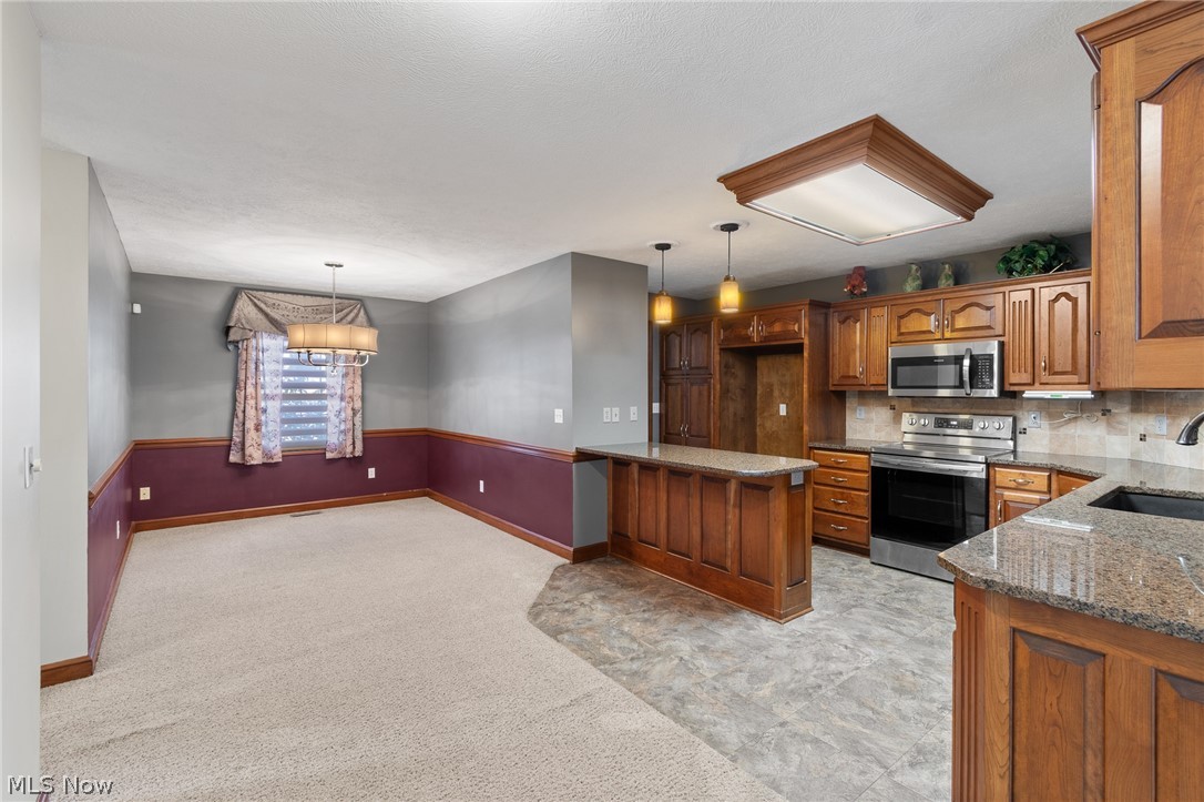 860 Arroyo Drive Property Photo 25