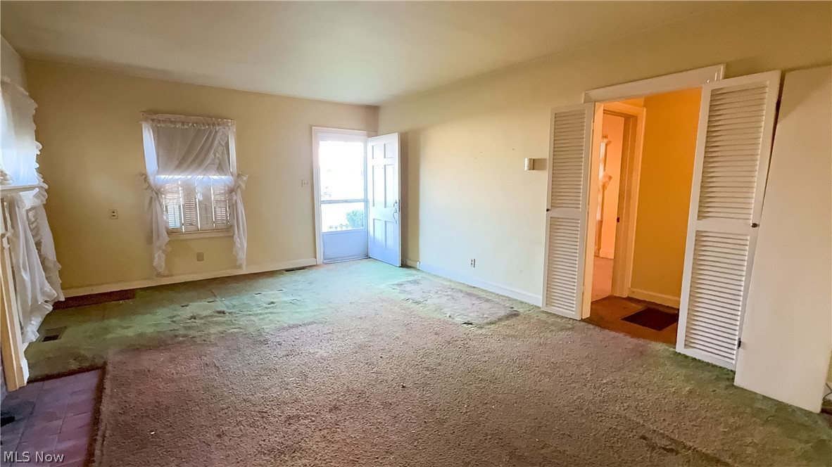 3305 3rd Avenue Property Photo 4