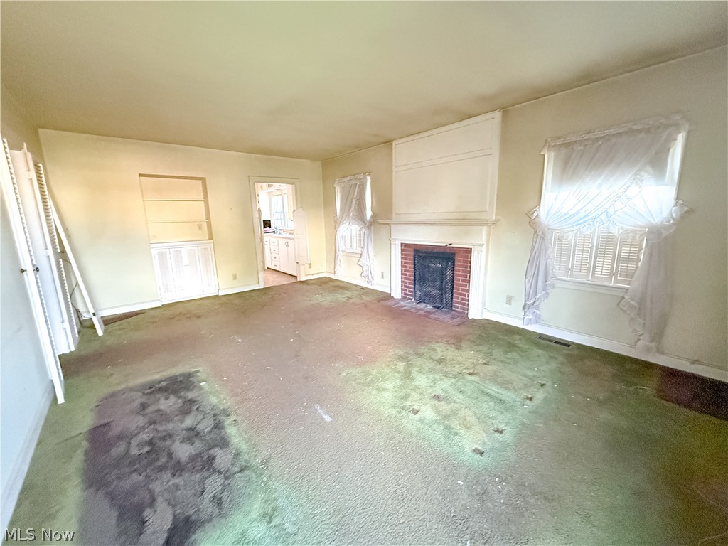 3305 3rd Avenue Property Photo 6