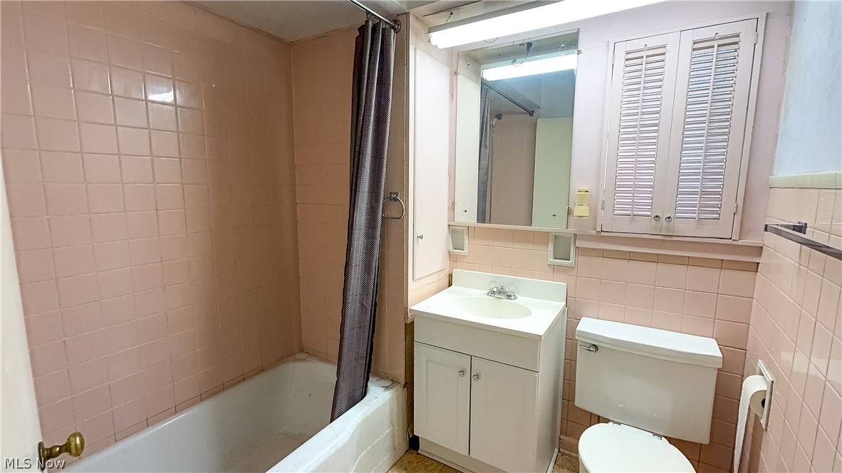 3305 3rd Avenue Property Photo 13
