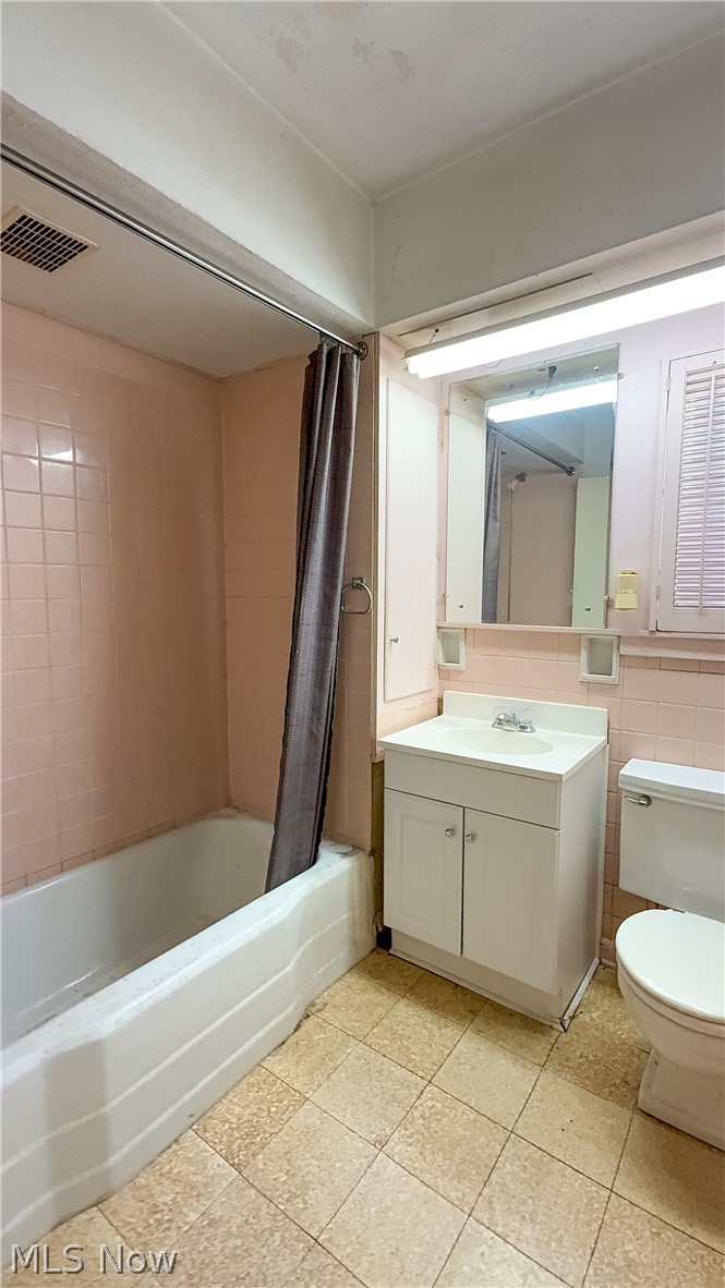3305 3rd Avenue Property Photo 14