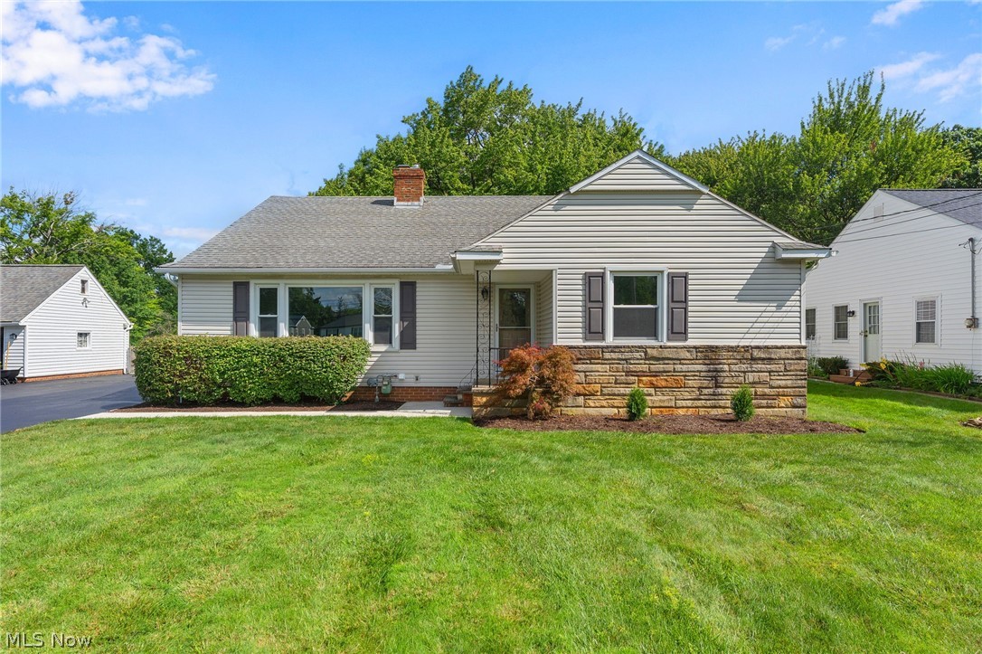 6207 Highland Road Property Photo 1