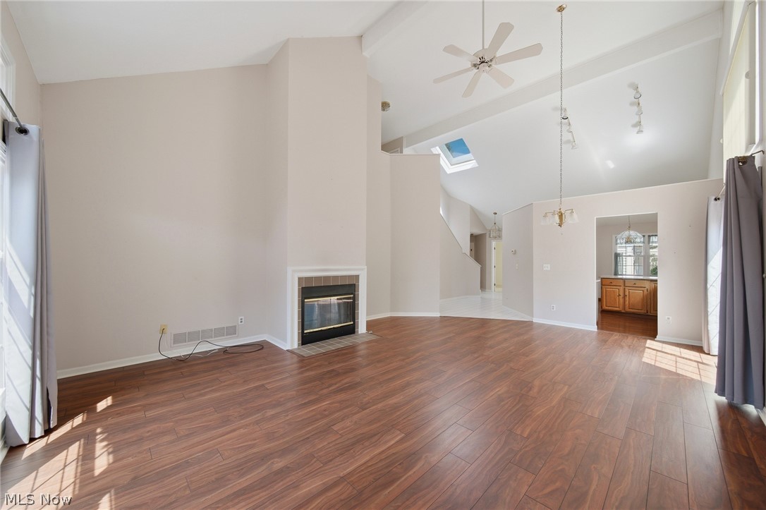 645 Grand View Lane Property Photo 8