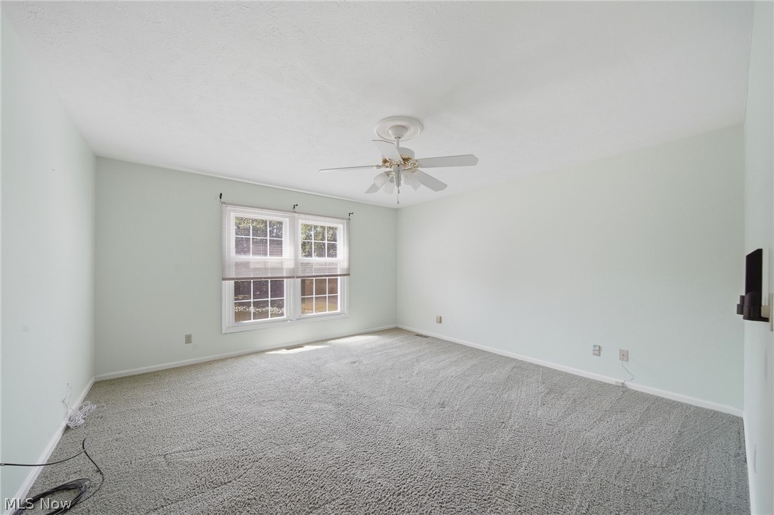645 Grand View Lane Property Photo 14