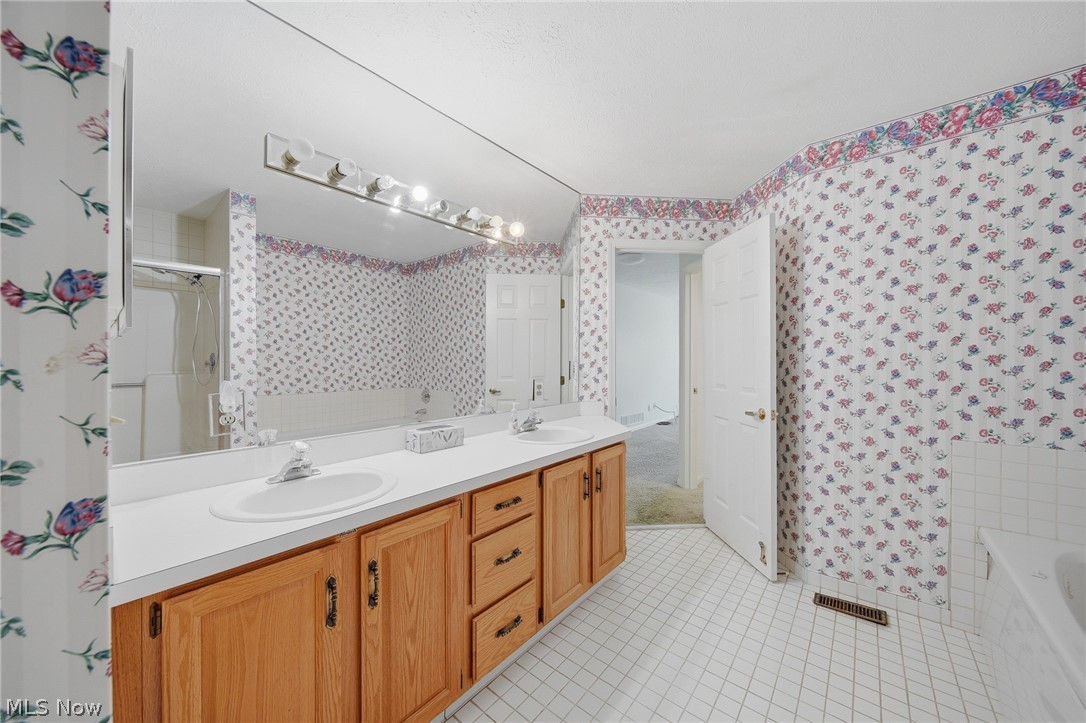 645 Grand View Lane Property Photo 18