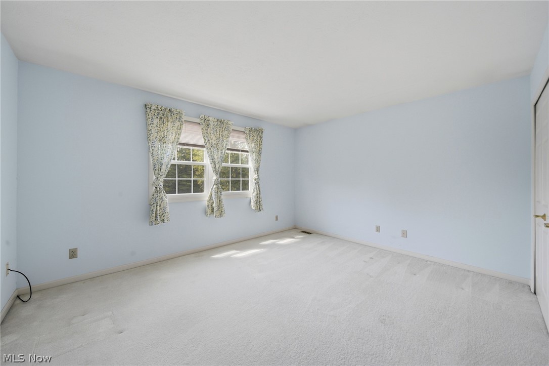 645 Grand View Lane Property Photo 20
