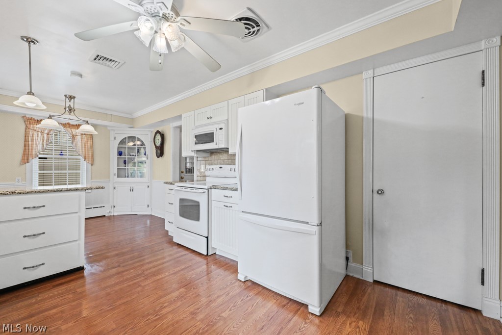1000 Kingsway Street Property Photo 13