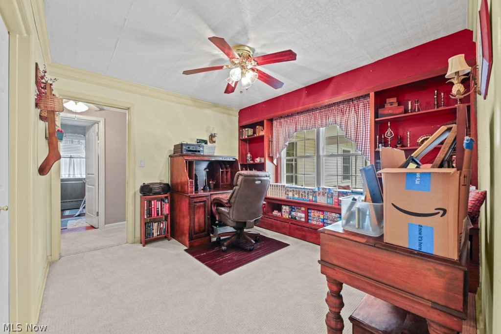 1000 Kingsway Street Property Photo 16