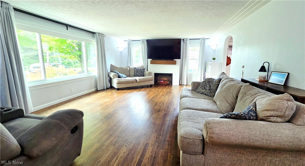 7907 Baumhart Road Property Photo 10