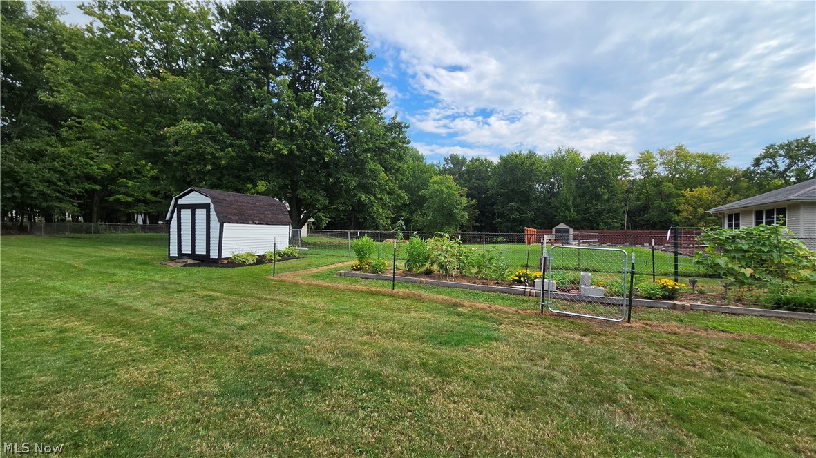 7907 Baumhart Road Property Photo 26