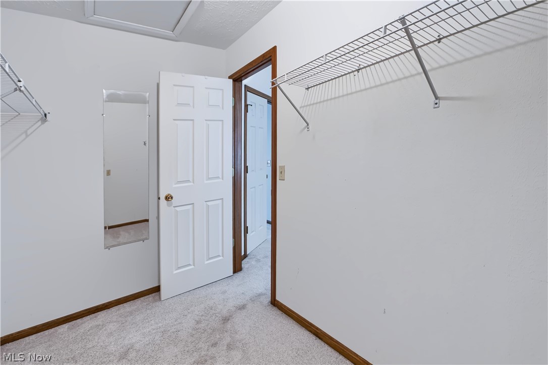 697 Cherry Valley Drive Property Photo 23