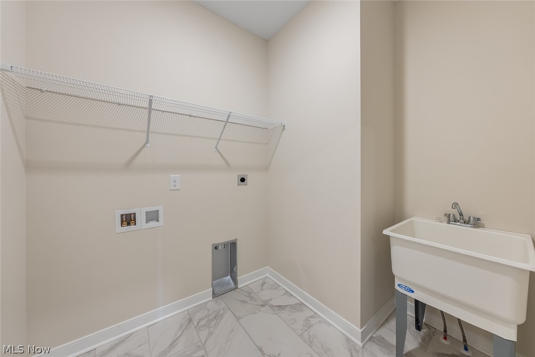 2440 Merriment Drive Property Photo 36