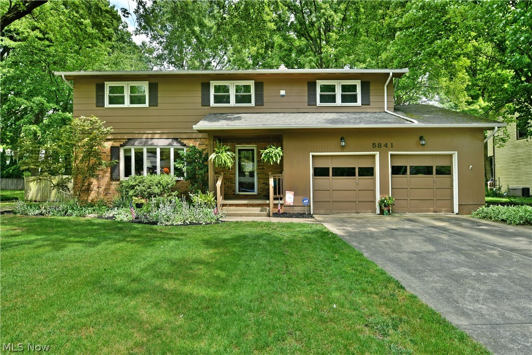 5841 Sampson Drive