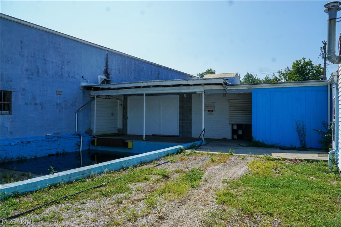 356 E Maryland Avenue Property Photo 4