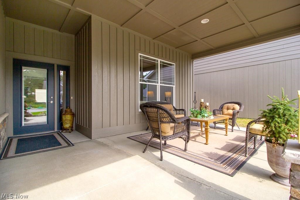 6029 Coventry Circle Property Photo 3