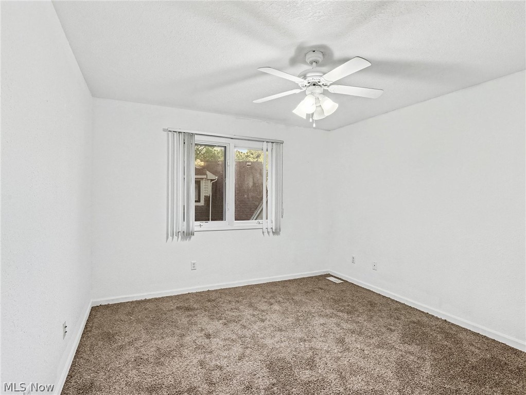815 Saint Annes Drive Property Photo 12