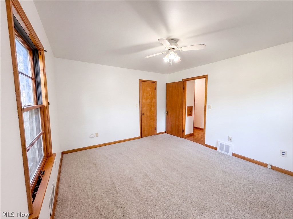 29352 Waldensa Avenue Property Photo 9