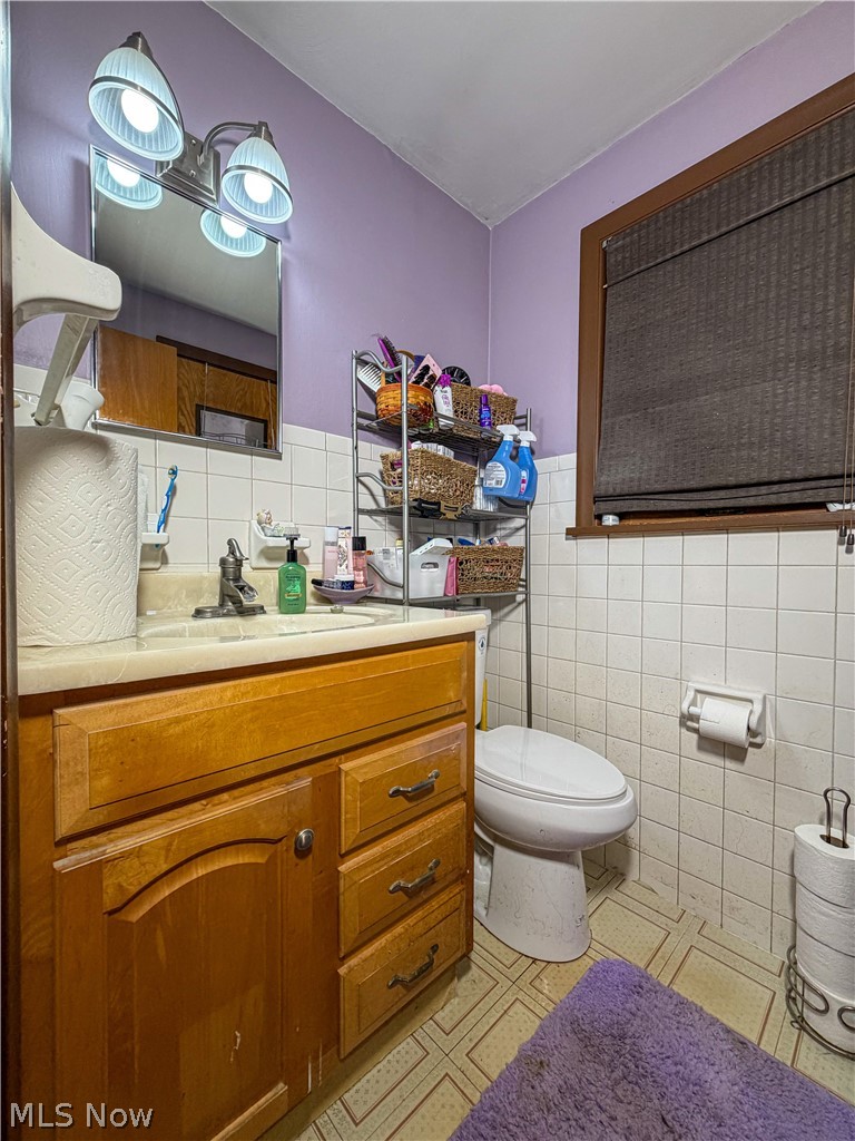 686 Forestridge Drive Property Photo 12